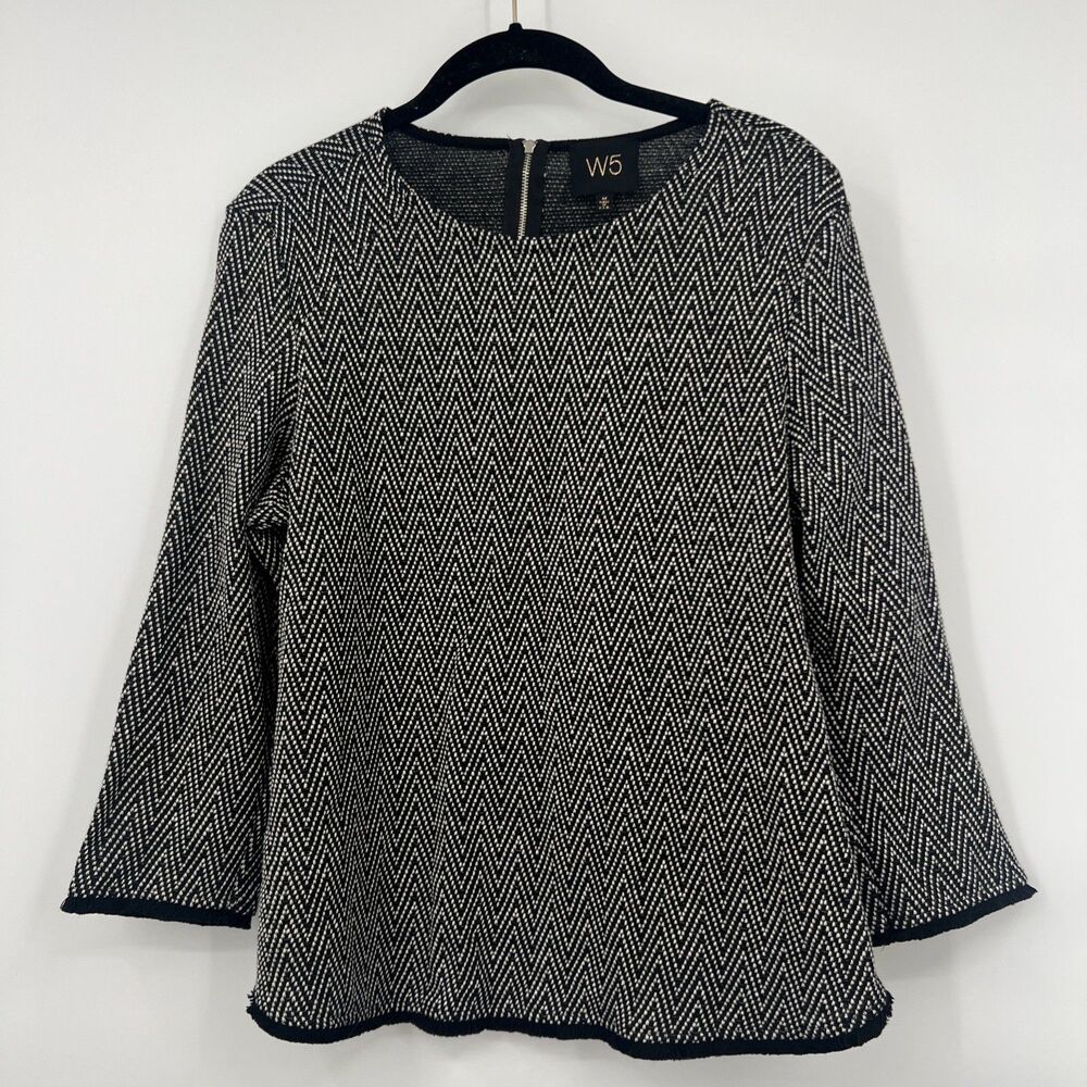 W5 Anthropologie Shirt Women's M Black & White Chevron Pattern Stretch